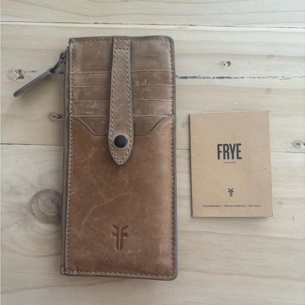 Frye Tan Leather Key & Card Holder